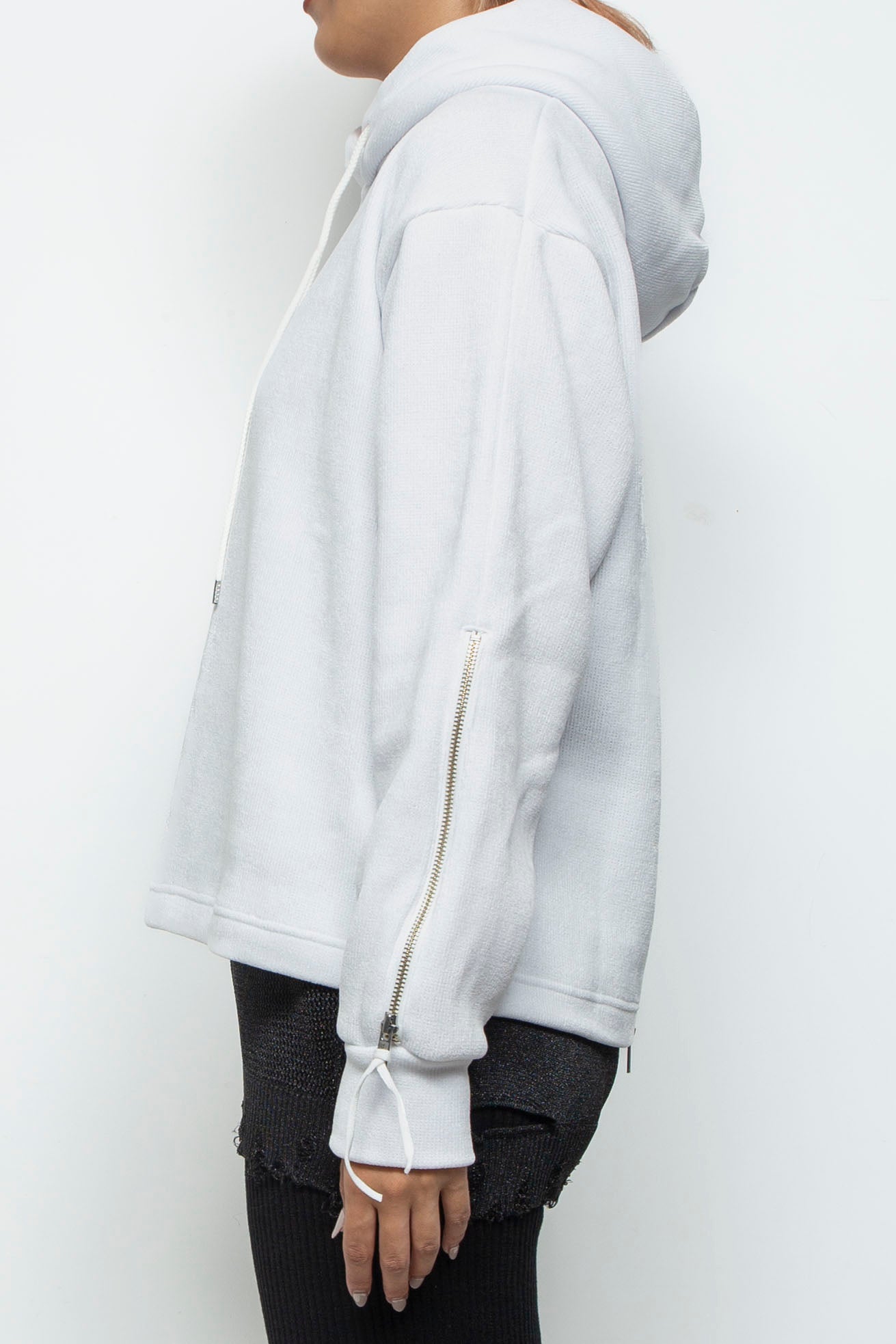 【美品】デザイナーズブランド CHERIEシェリー 繁田明希　ケーブルニット 美品】デザイナーズブランド CHERIEシェリー 繁田明希 ケーブル
