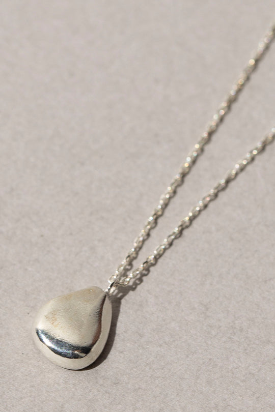 Stone / Necklace