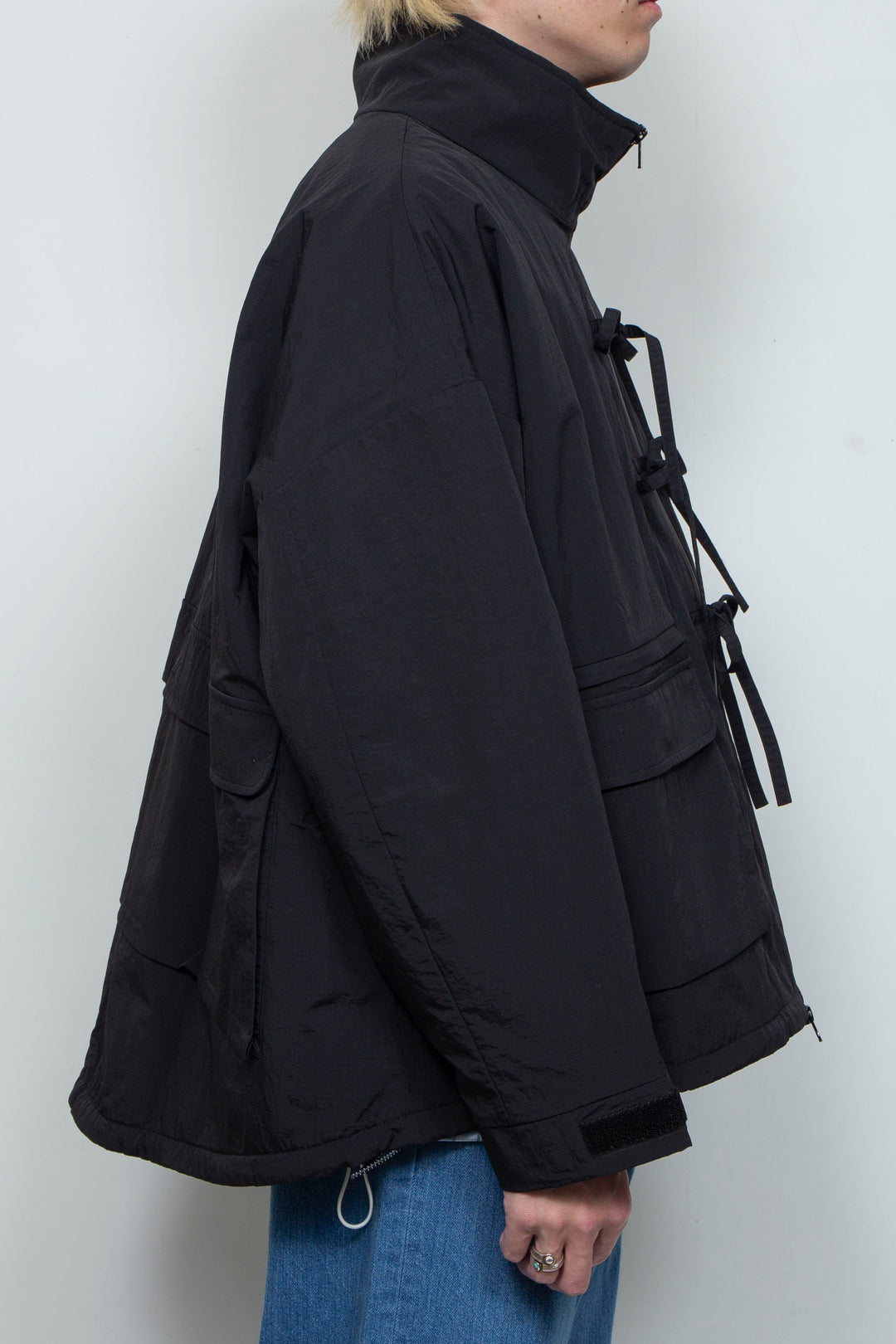 FRONT RIBBON JACKET LIGHT BLACK