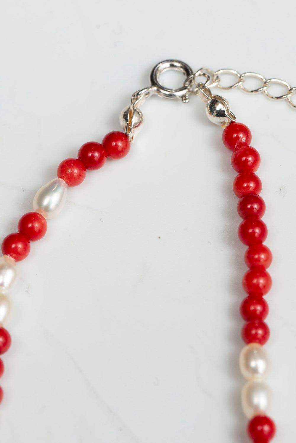 パールと珊瑚のネックレス