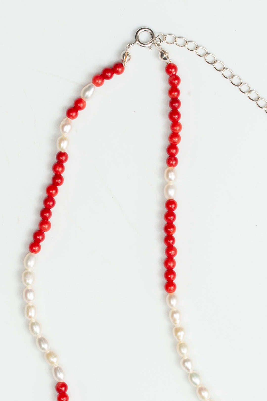 パールと珊瑚のネックレス