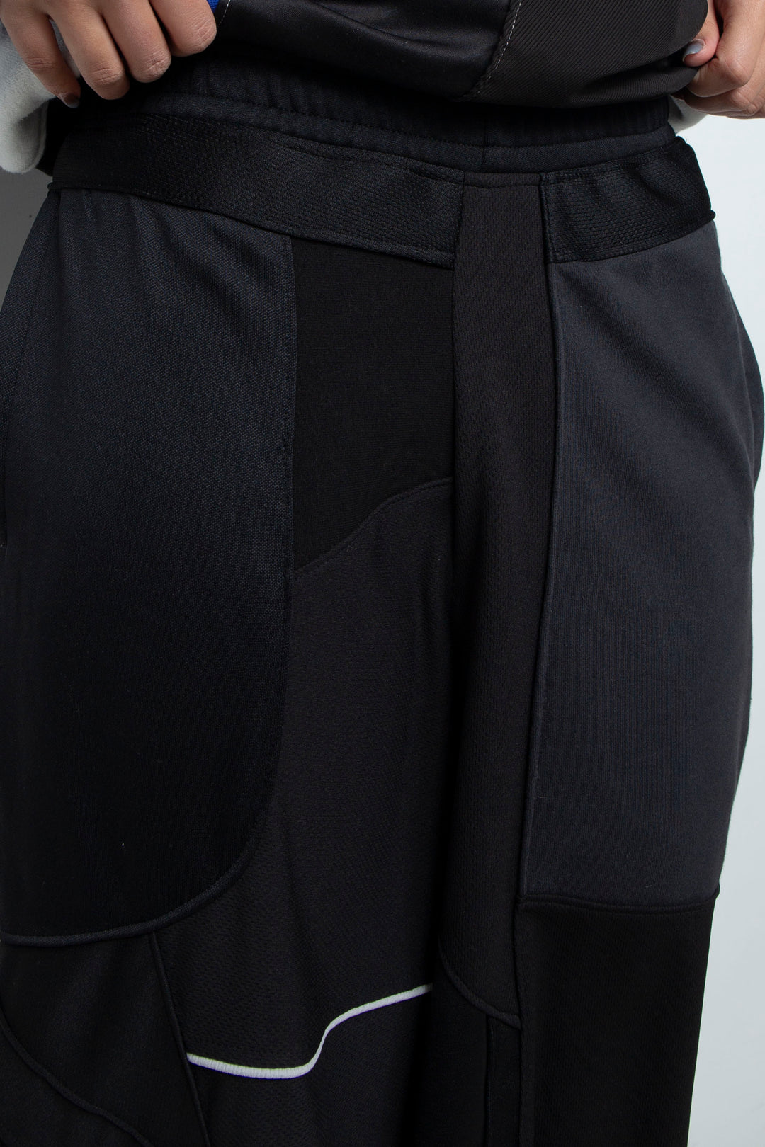 Amorphous Long Pants Black