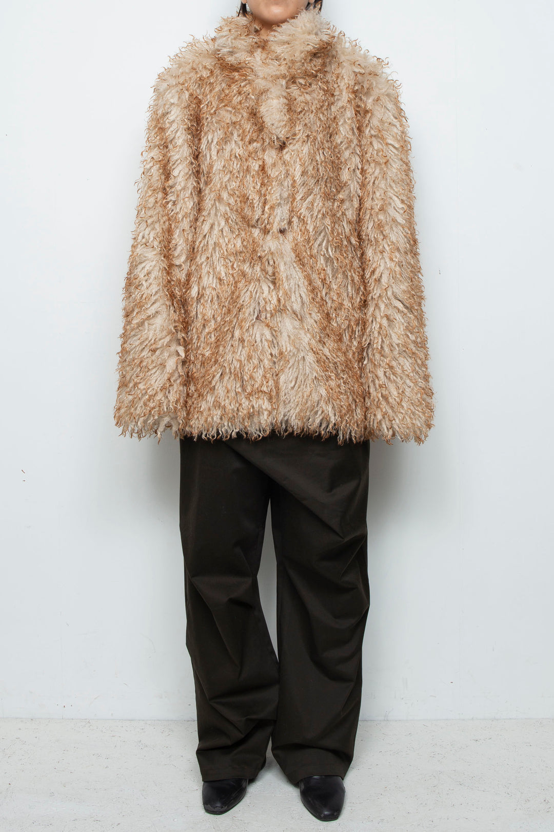 Gradient long fur faux fur coat