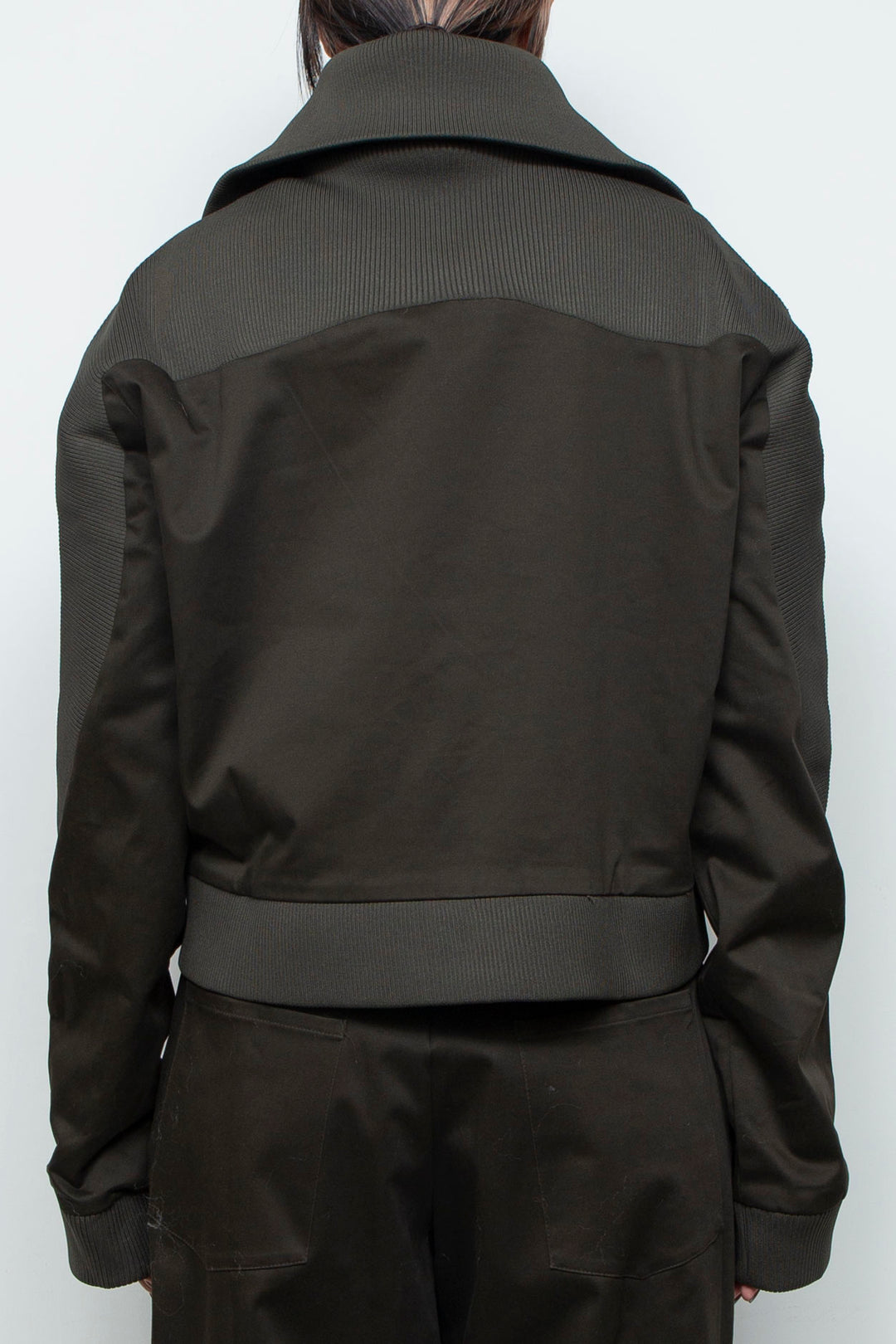 Threaded splicing large lapel zipper jacket