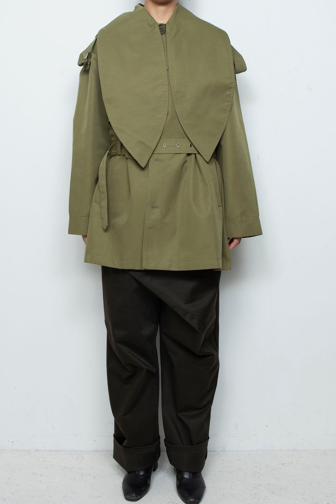 Big bow tie silhouette windbreaker jacket