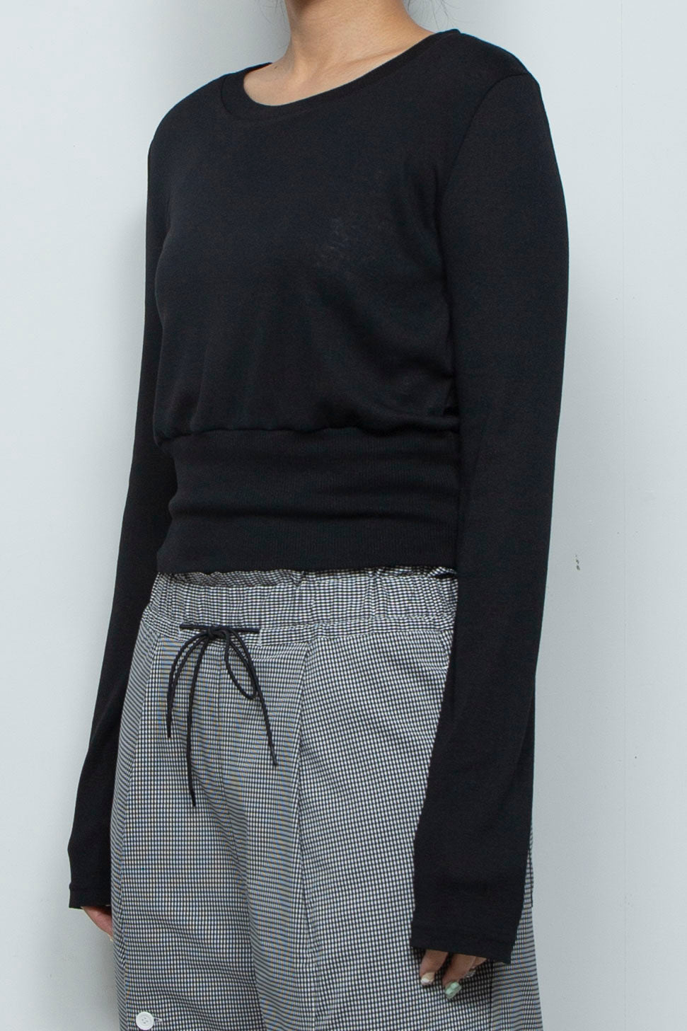 Waist Mark Sheer knit Top Black