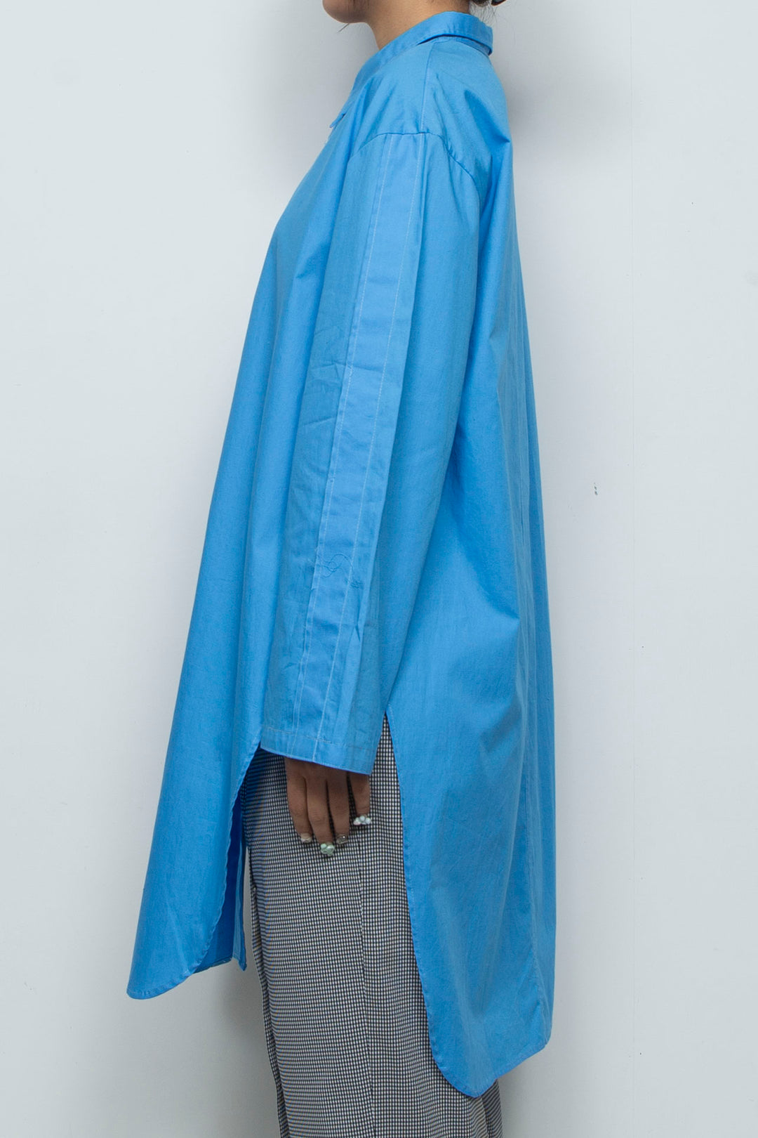 Wing High Slit Long Shirt Blue