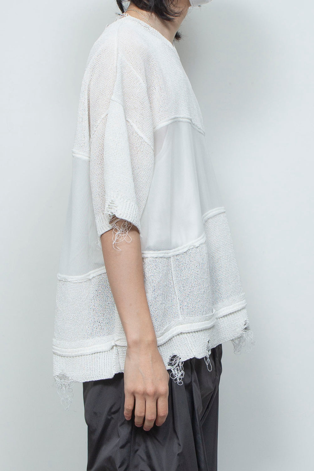 アバセルペーパーヤーンリバースクラッシュドセーター OFF WHITE