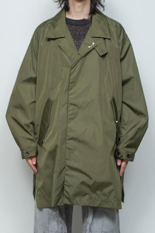 TRUSSAIR®︎ TWILL セミロングステンカラーコート MILITARY GREEN