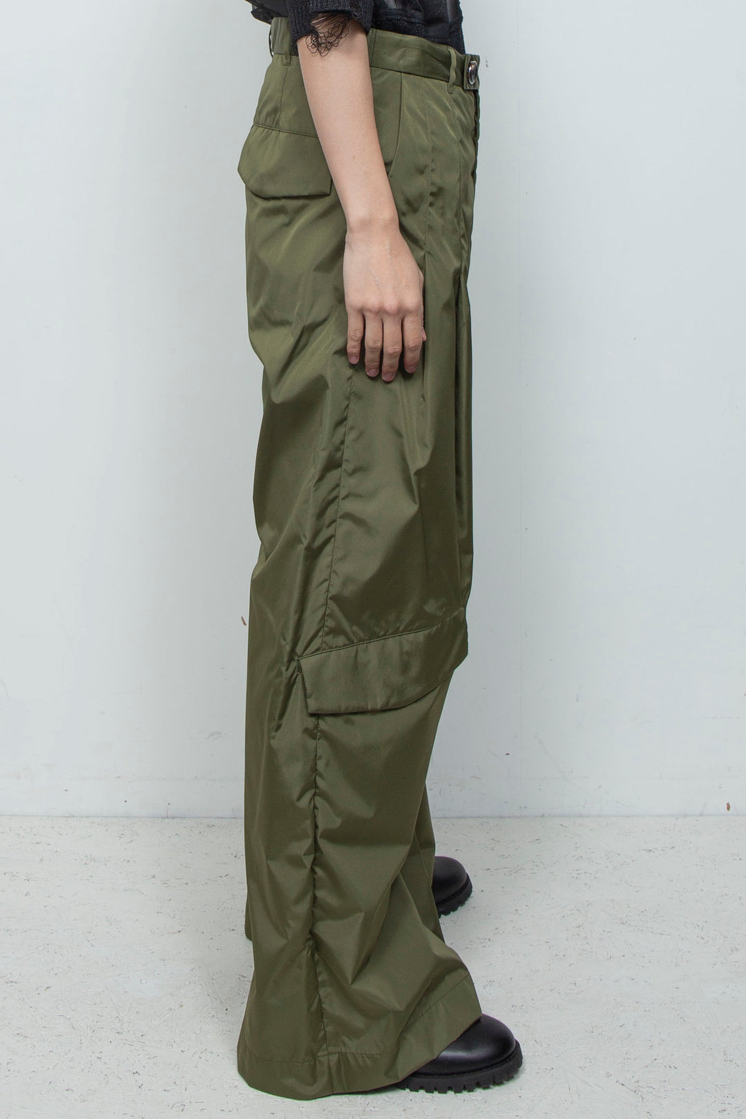 TRUSSAIR®︎ TWILL シンフラップバギートラウザー MILITARY GREEN