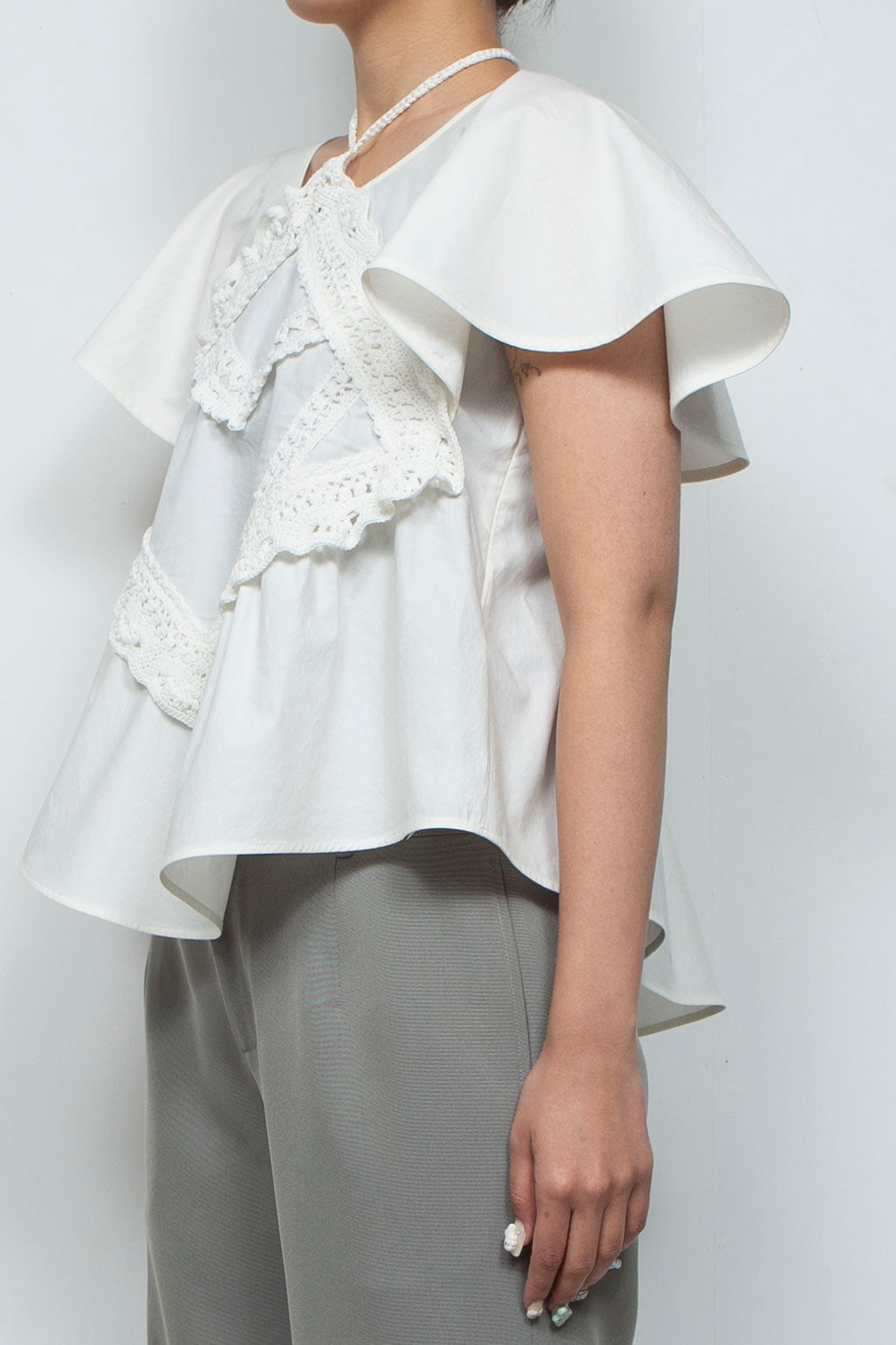 Square crochet edging top white