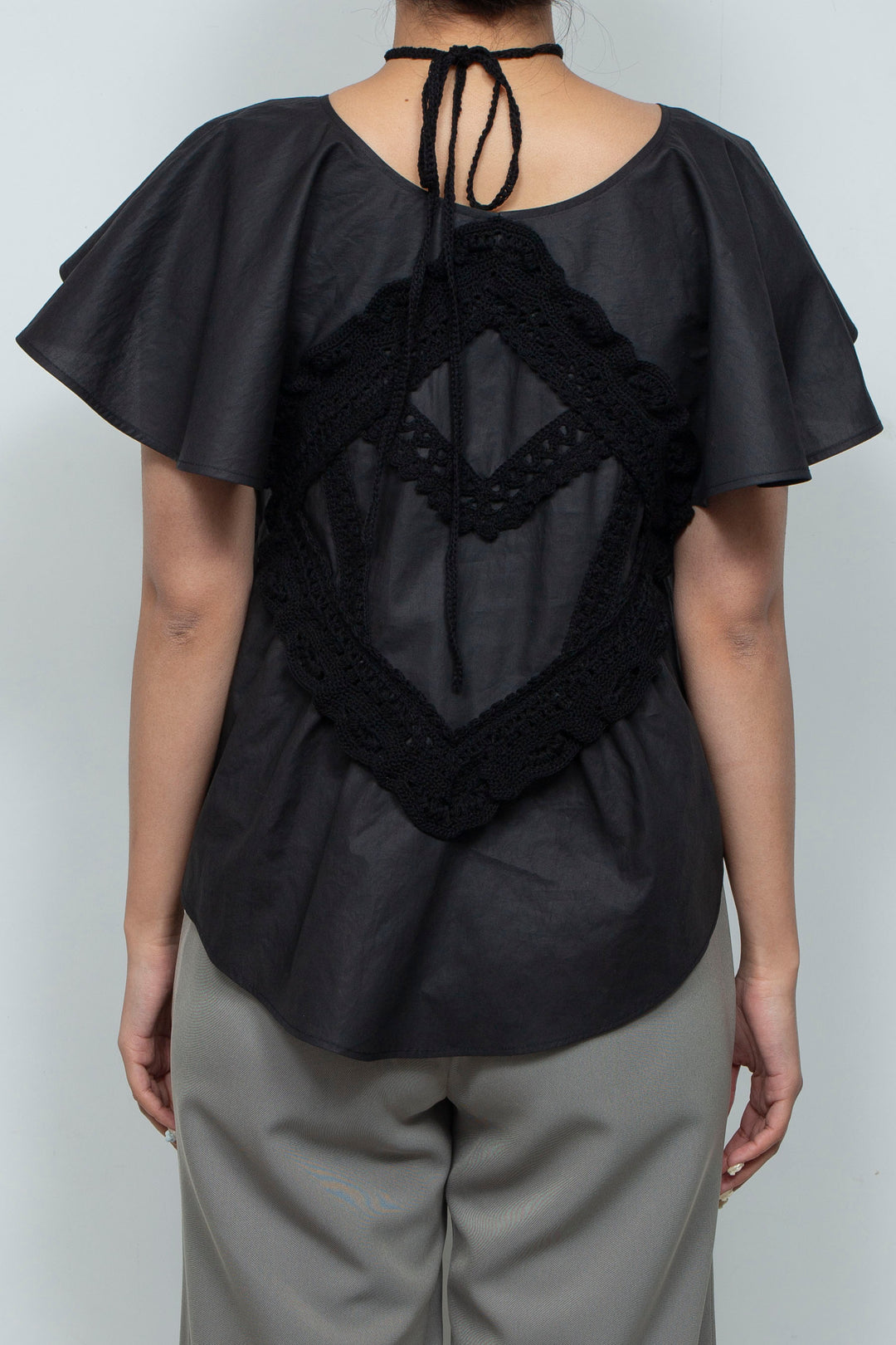 Square crochet edging top black