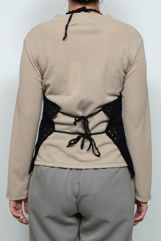 Lover’s knot & beads crochet top black