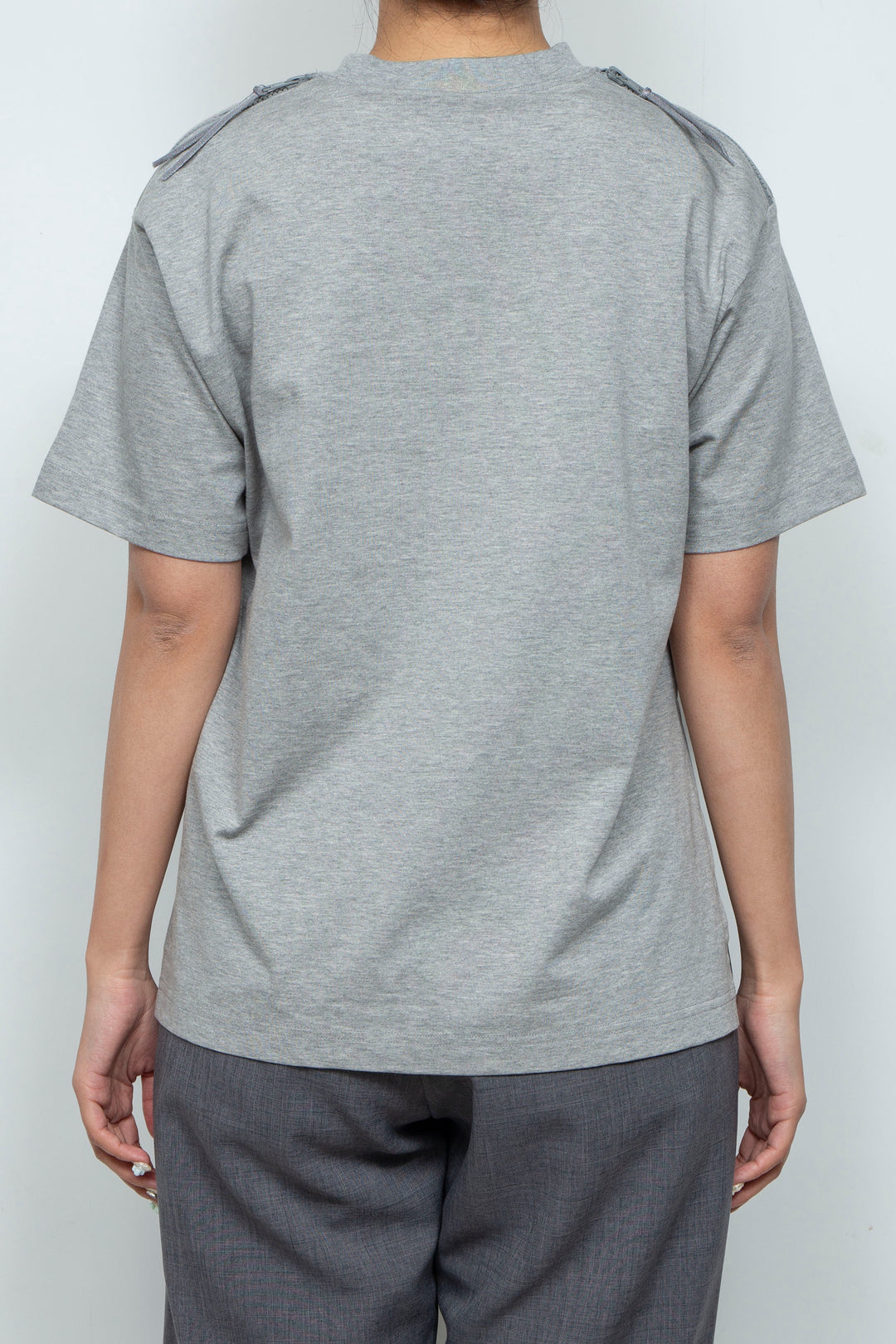 260110 T-SHIRT GRAY