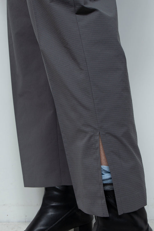 260107 PANTS GRAY