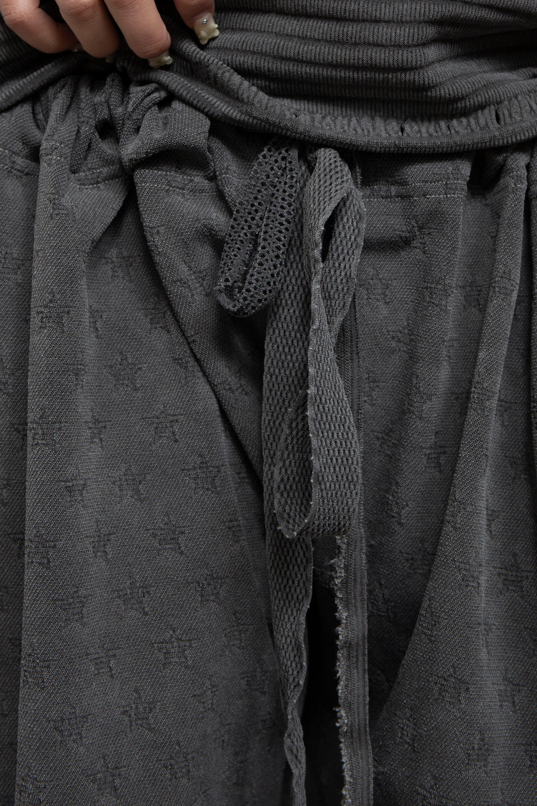 RELAXED SEAMLESS SHORTS Gray