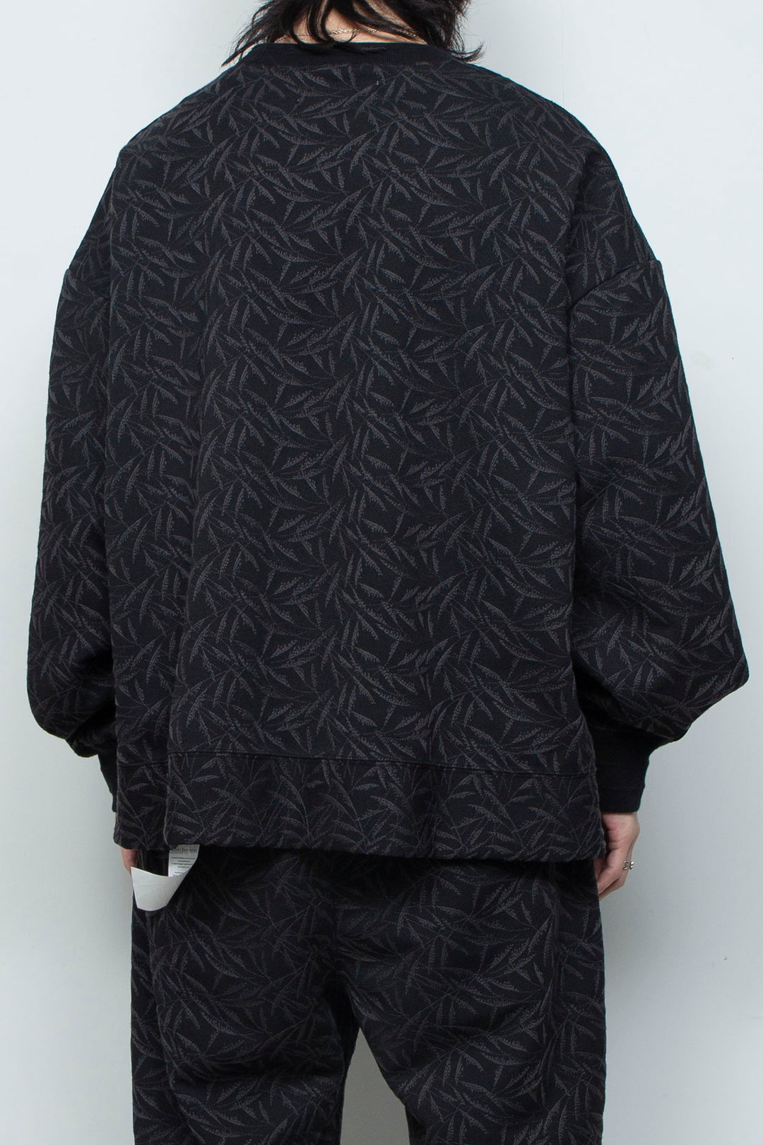 フルエンブロイダリージャージープルオーバー BLACK