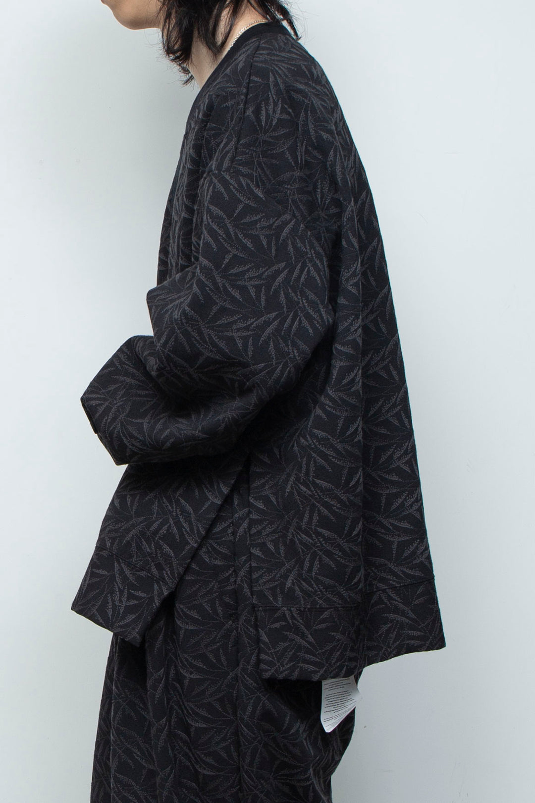 フルエンブロイダリージャージープルオーバー BLACK