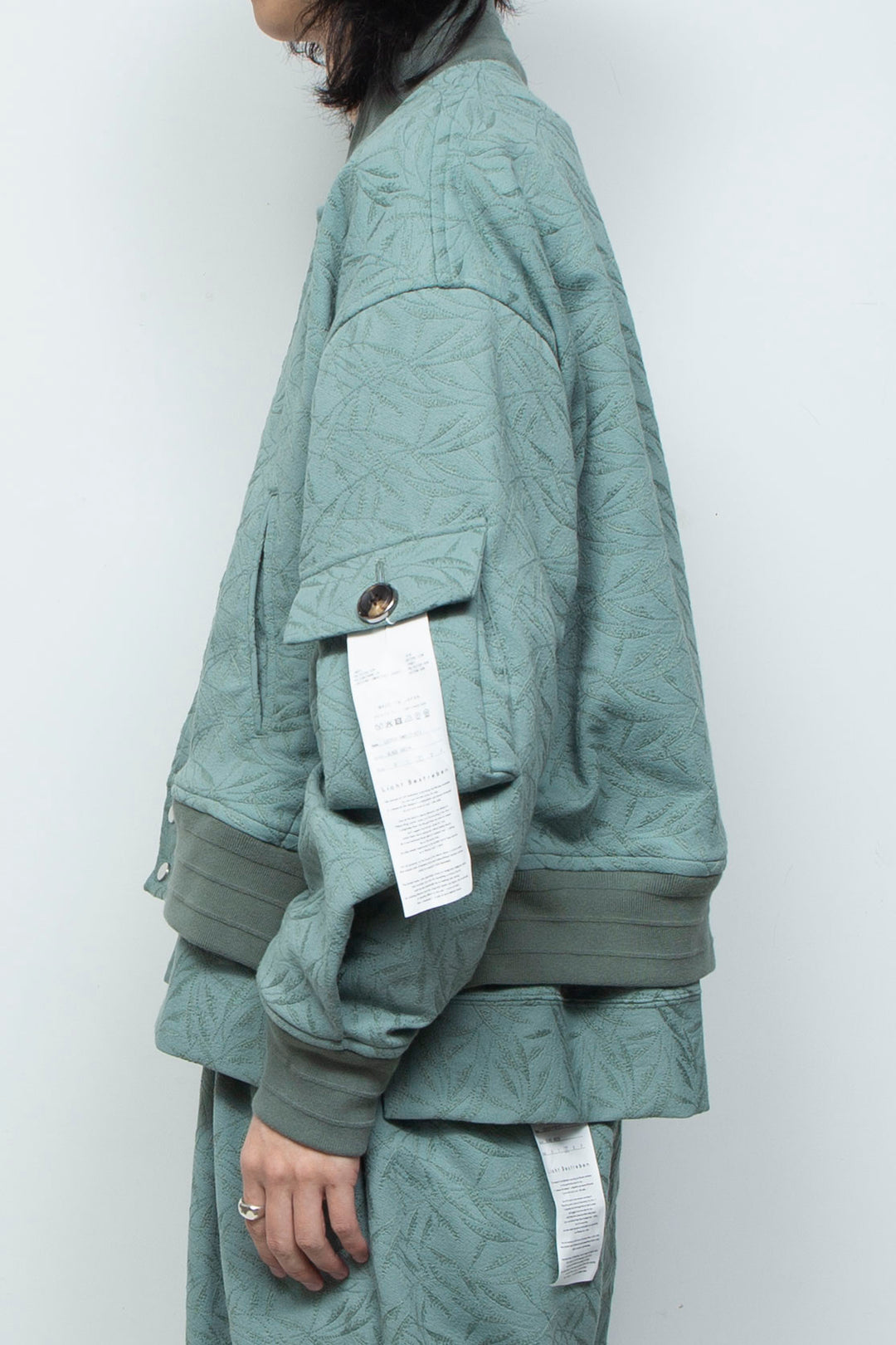 フルエンブロイダリージャージースタジアムブルゾン GLASS GREEN