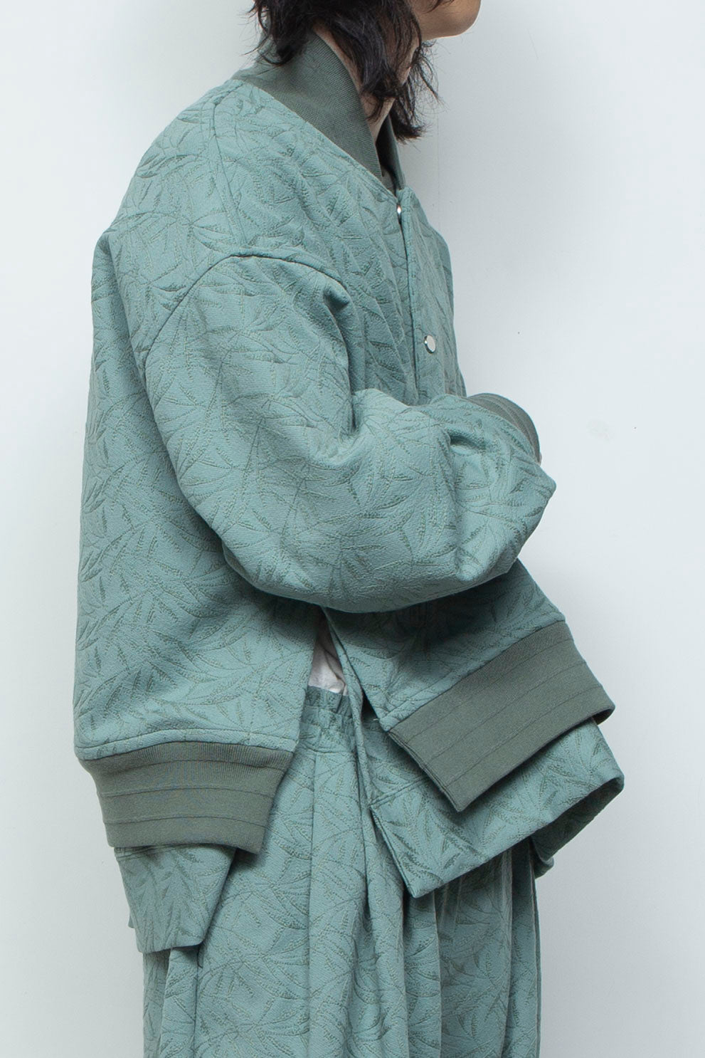 フルエンブロイダリージャージースタジアムブルゾン GLASS GREEN