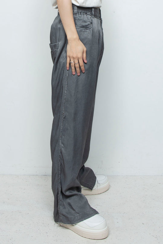 ピグメントウォッシュドローライズ5Pセミフレアパンツ SLATE GRAY