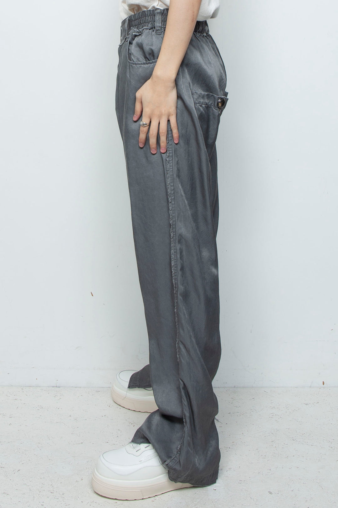 ピグメントウォッシュドローライズ5Pセミフレアパンツ SLATE GRAY