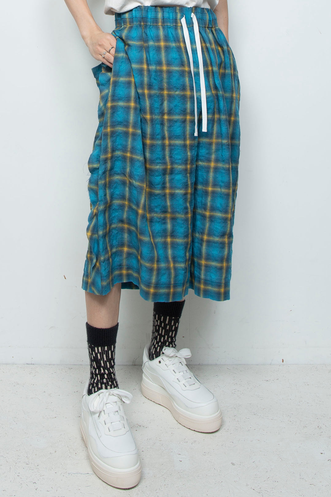 Epoch Cropped Pants (Then Blue/There Yellow)