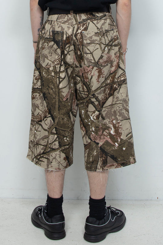 Camouflage Twill 9-Pocket Knee-Length Shorts BEIGE