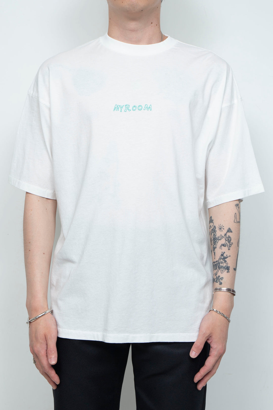 "TEE-NS".13 My Room Tee feat. MIO YAMAMOTO WHITE