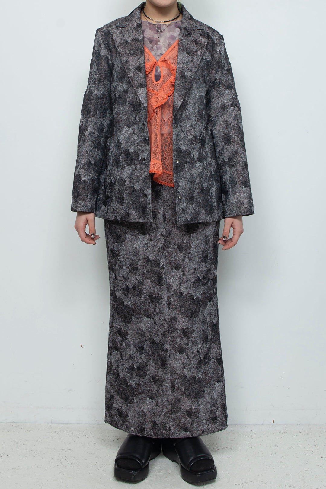 Snapdragon Floral Jacquard Jacket Grey