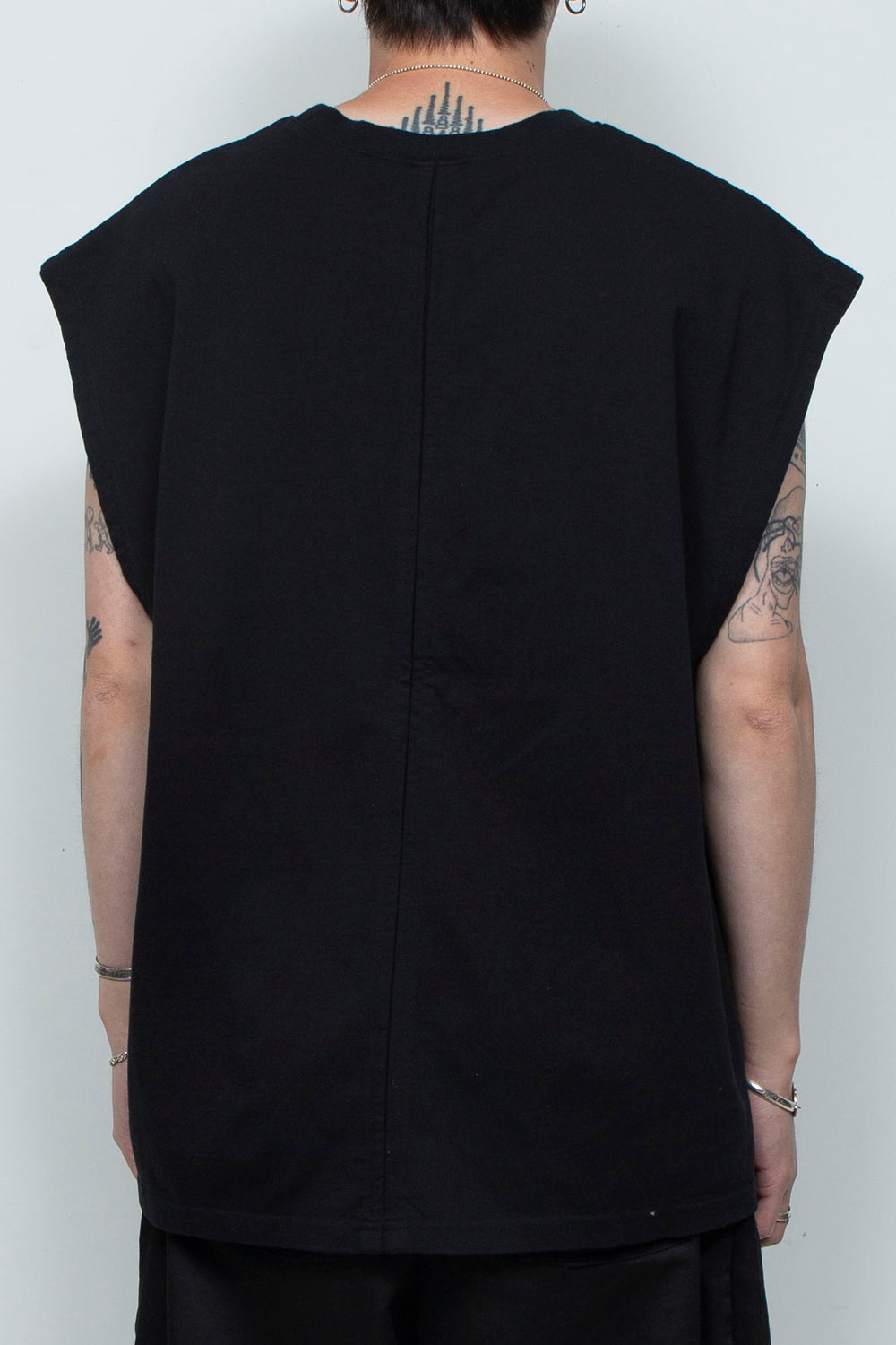 Big No-Sleeve Black