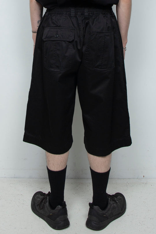Box Pleats Half Pants Black