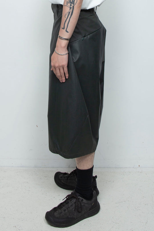 CONTRARY SHORTS GREEN