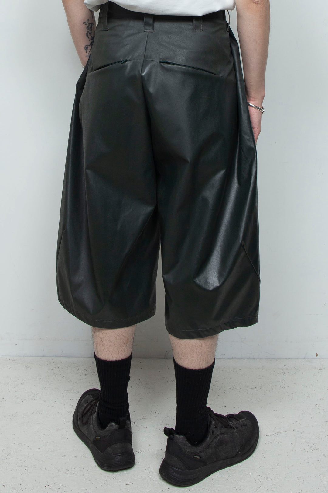 CONTRARY SHORTS GREEN