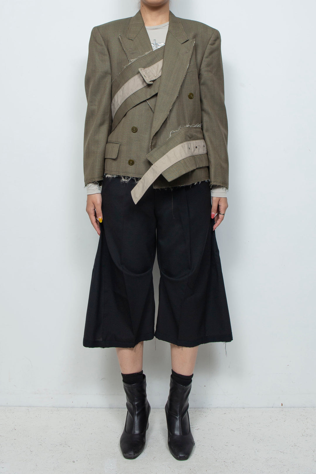 WRAPPED BELT TAILORED JACKET