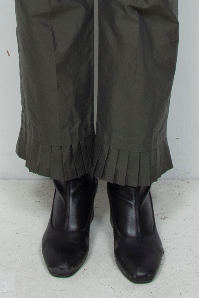 250111 PANTS KHAKI
