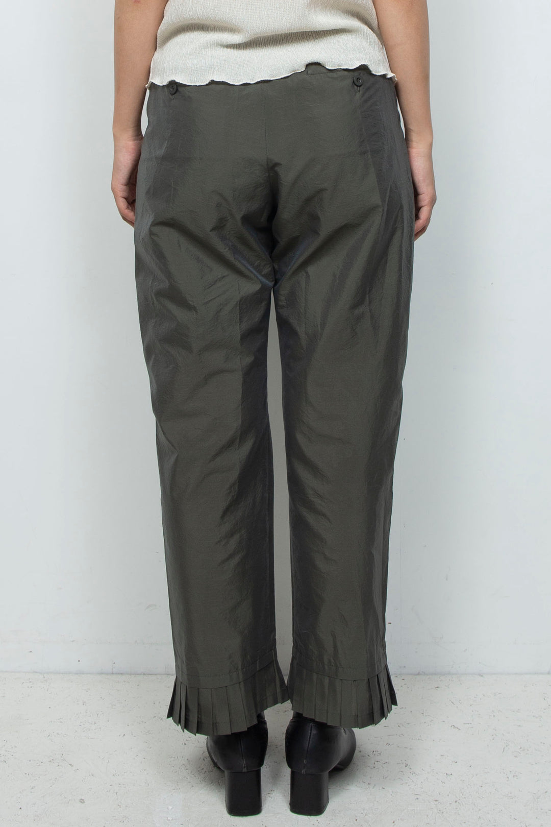 250111 PANTS KHAKI