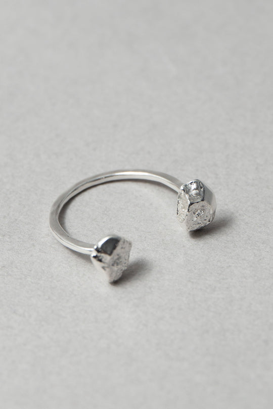 Stone / Ring