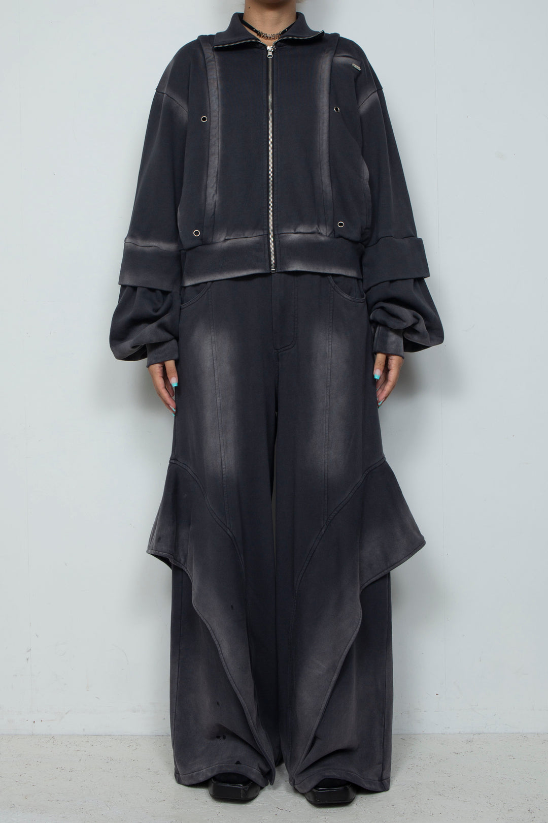 Shadow Effected Sweatshirt Blouson Charcoal