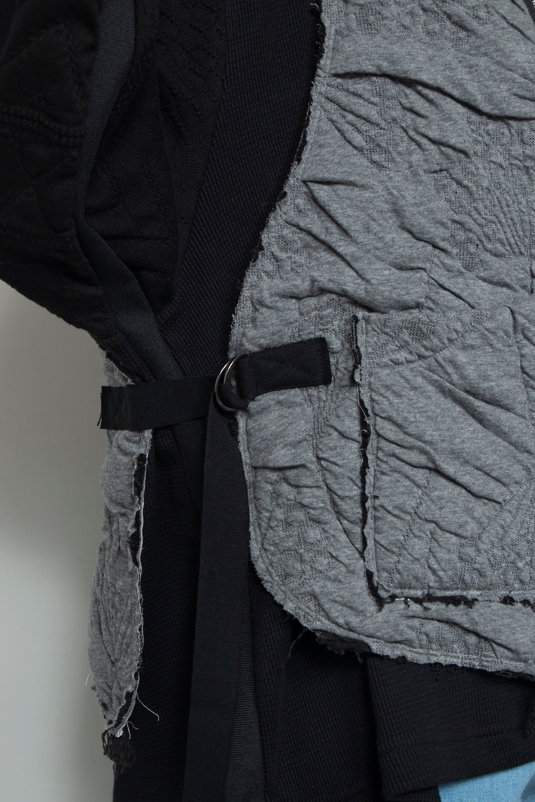 Anacro Vest (Tint Grey)