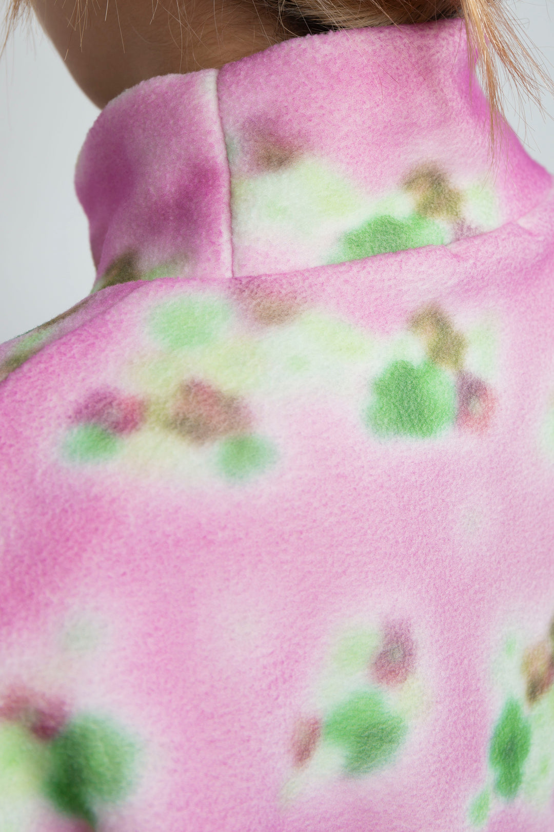FLOWER PRINTED MOCK-NECK SWEATSHIRT