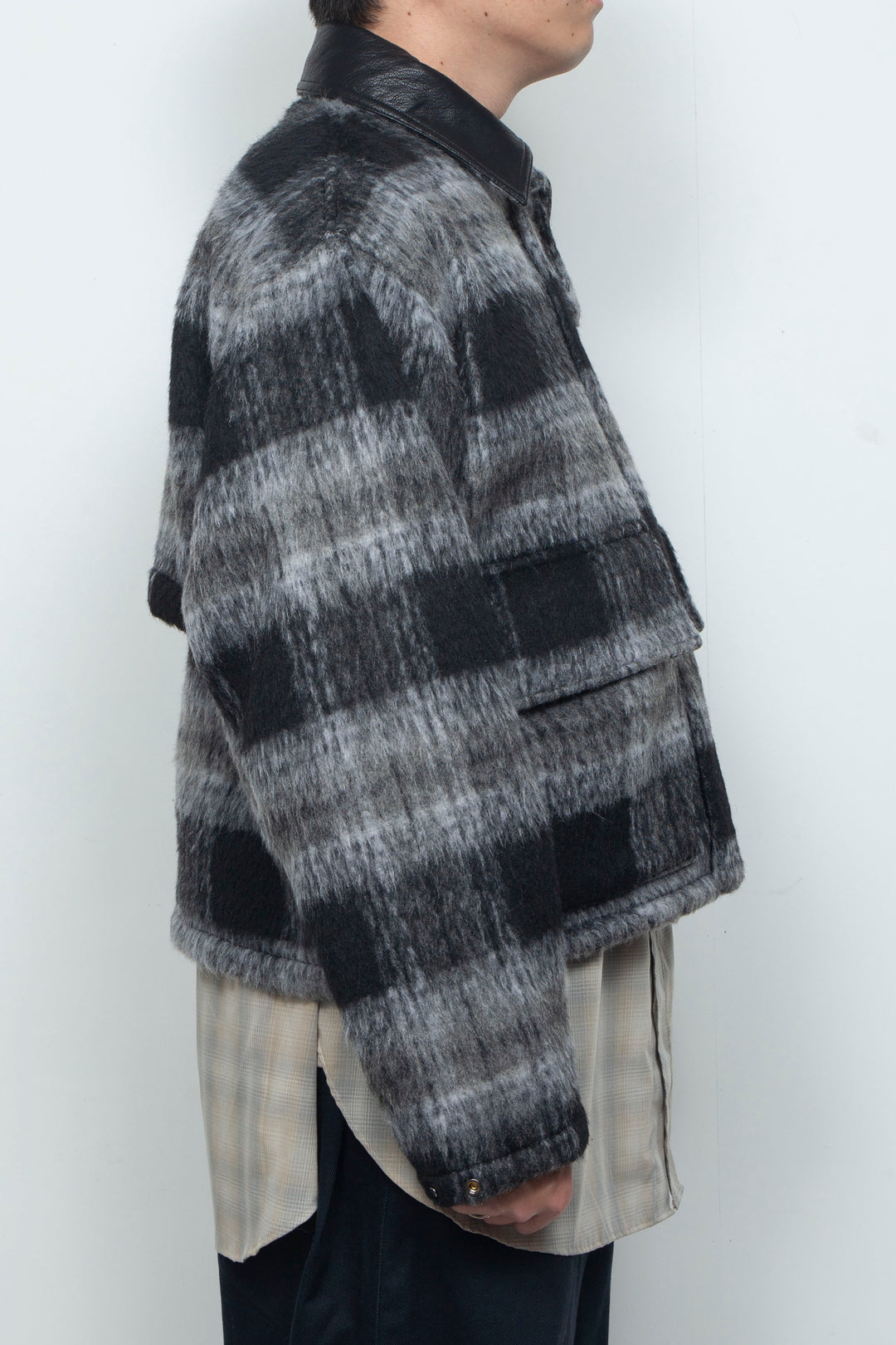 Shaggy Wool Check Ventilation Short Blouson BLACK