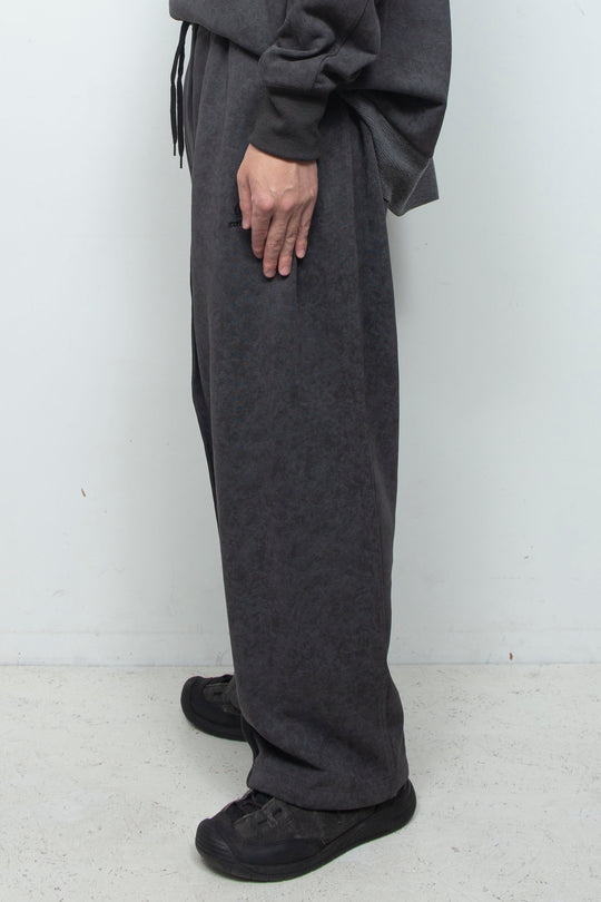 Batik-Dyed Layered Tuck Crescent Sweatpants CHARCOAL