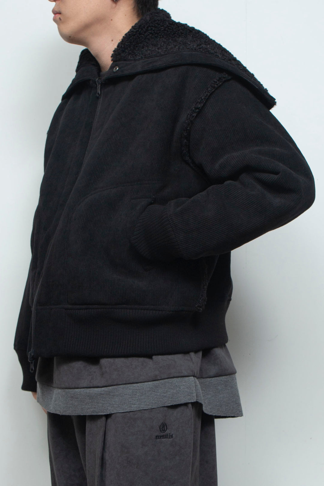 Corduroy Boa Mouton Reversible Split-Hoodie BLACK