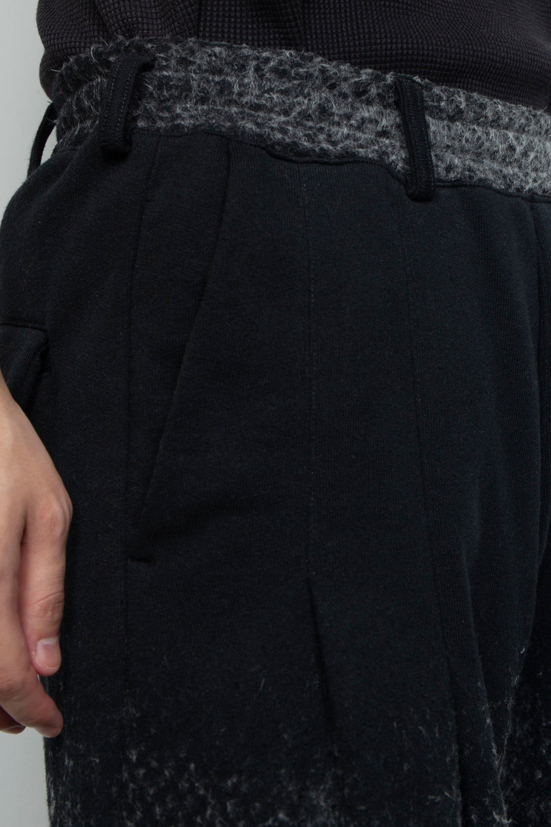 LB26AW-PT09-NDJ BLACK BASED