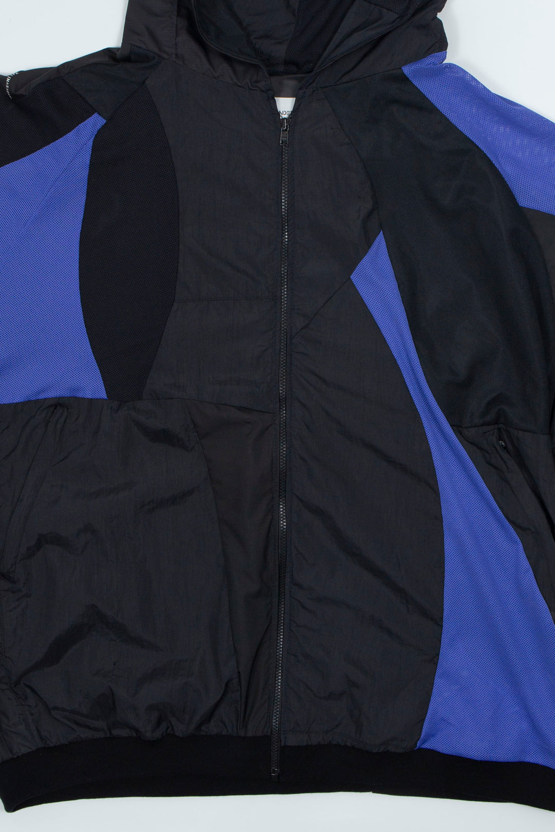 Airy Zip Hoodie