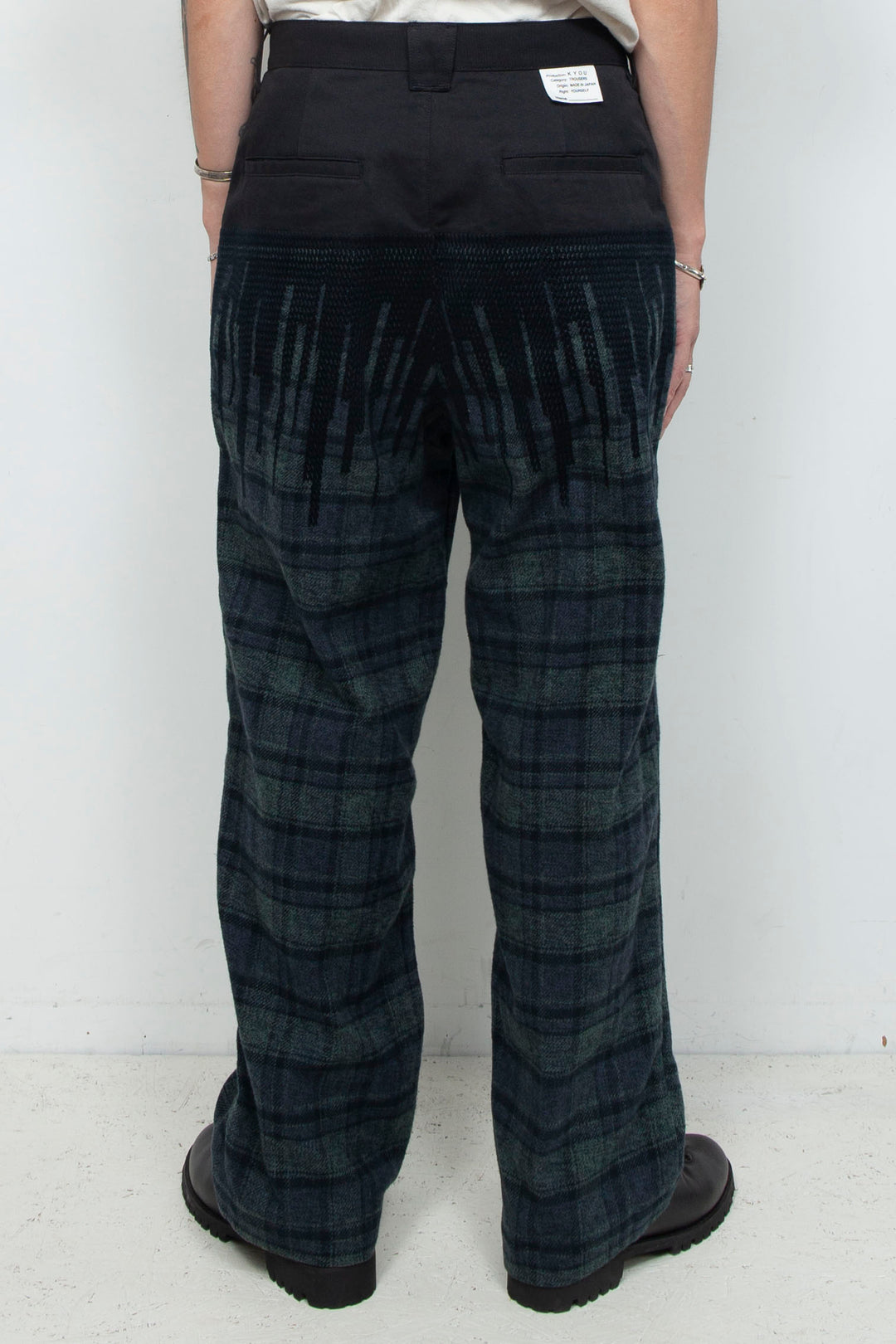 "ANAHEIM" Boundaries Embroidered Hunter Trousers NAVY