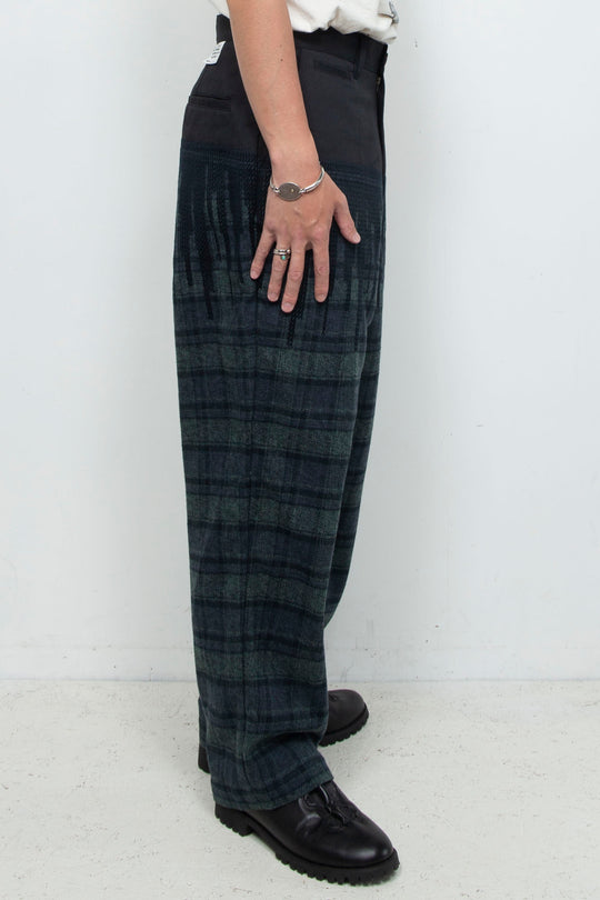 "ANAHEIM" Boundaries Embroidered Hunter Trousers NAVY