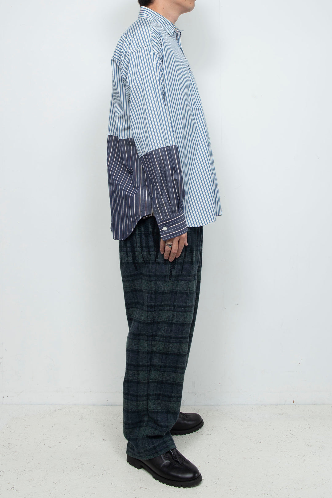 "ANAHEIM" Boundaries Embroidered Hunter Trousers NAVY