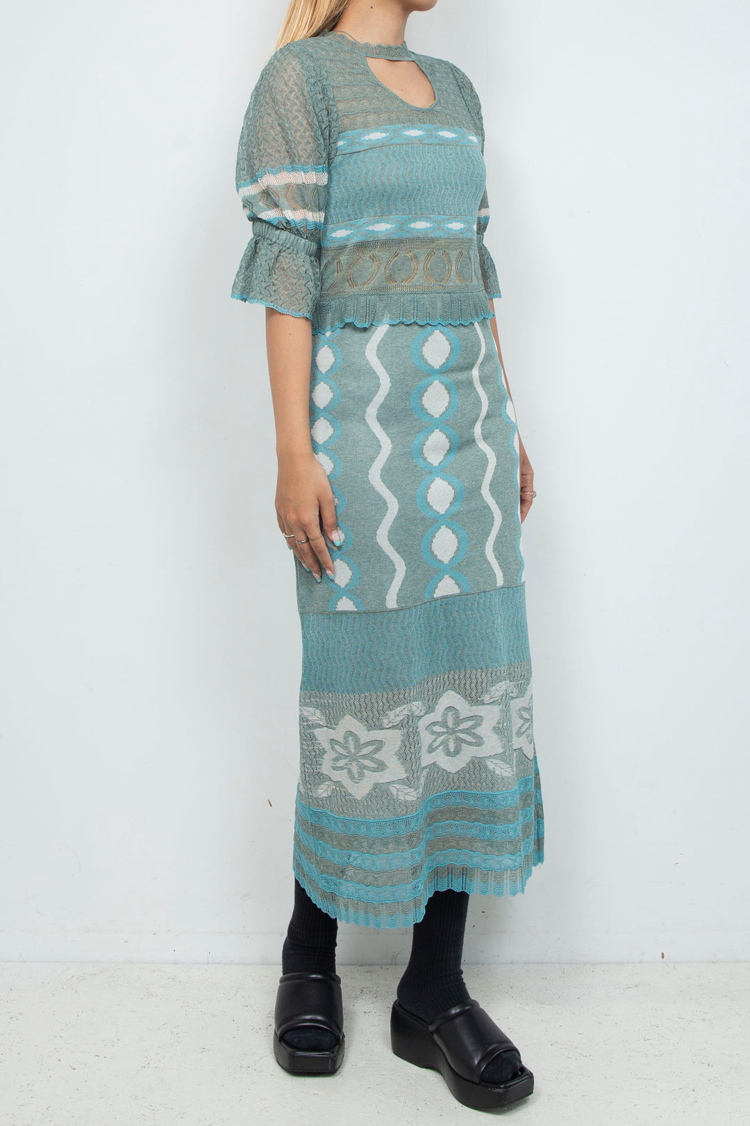 Sazanka wave-pattern lamé knitted dress Mint green